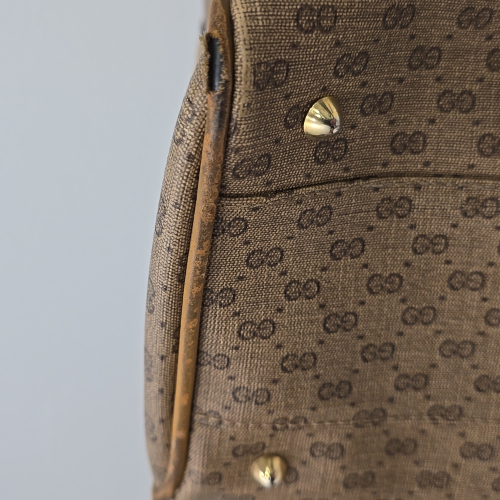 GUCCI - Vintage GG Supreme Boston Bag in Tan, PVC & Leather, with Sherry Line - Picture 13 of 17